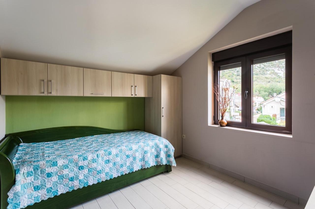 Keystone Apartments Donji Morinj Eksteriør bilde