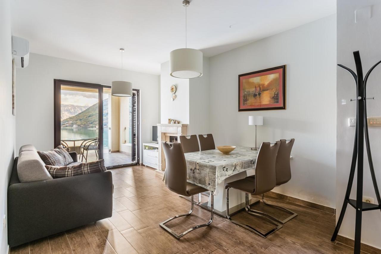 Keystone Apartments Donji Morinj Eksteriør bilde
