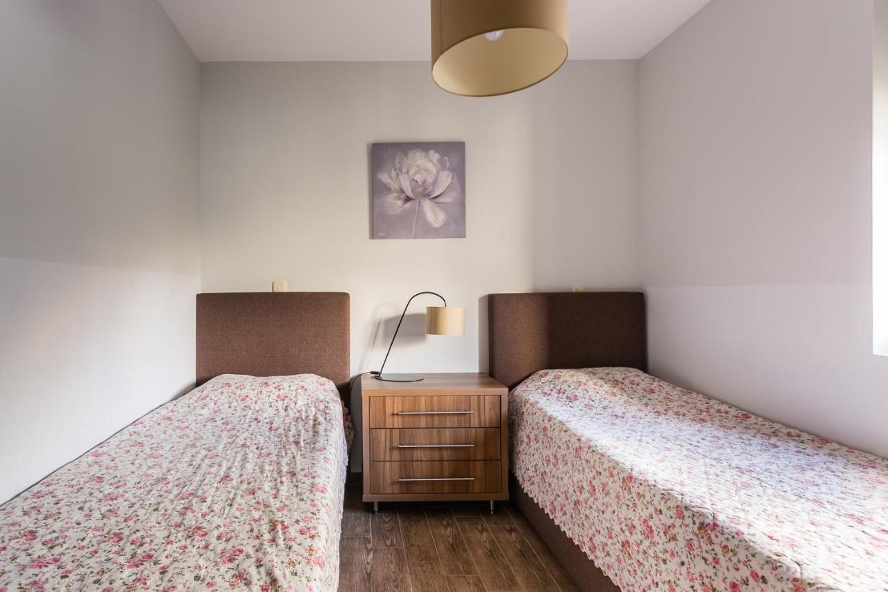 Keystone Apartments Donji Morinj Eksteriør bilde